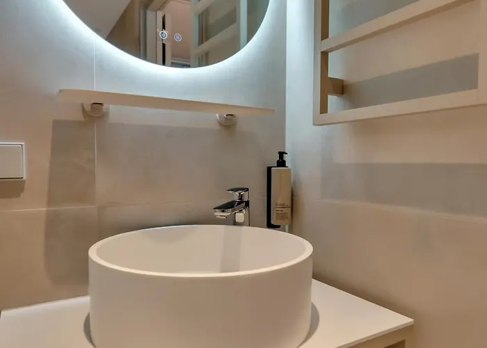 Kobalt - * The Hague